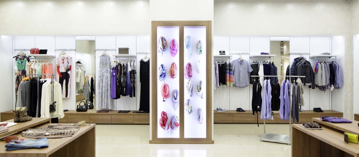 Discover Visual Display Strategies Used by Top Fashion Brands